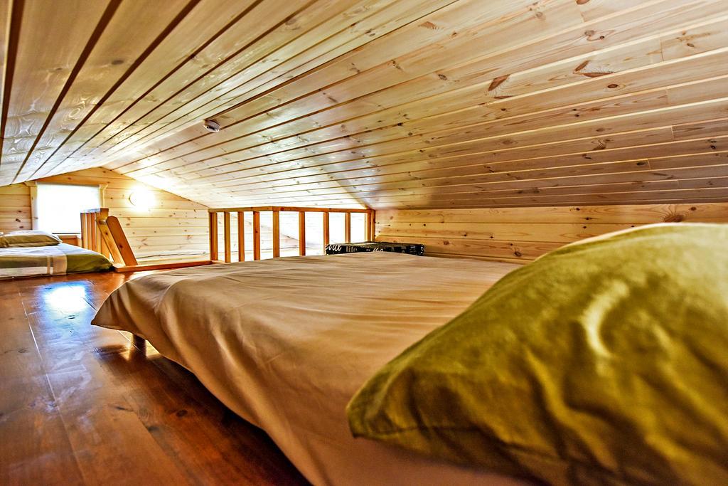 Meku Slenis Guest House Degučiai Eksteriør bilde